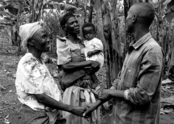 Understanding Cultural Etiquette: Tips for Visitors to Uganda